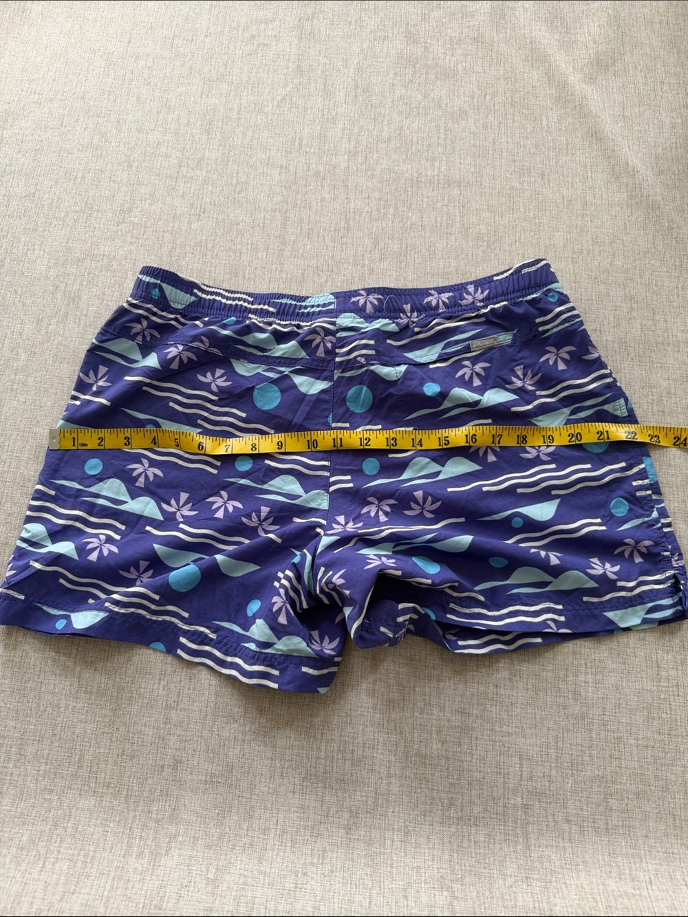 COLUMBIA Shorts Women's Large Sandy River II Printed Swim Shorts 5" colorful - Picture 10 of 13